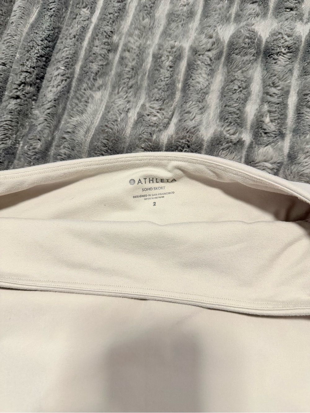 Athleta Soho Skort - Picture 2 of 3